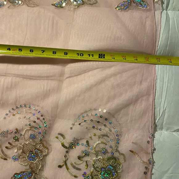 *FINAL PRICE * Sheer Embroidered Scarf, Wrap or Shawl - Picture 4 of 4